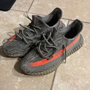 Adidas YEEZY Boost 350 V2 Carbon Beluga